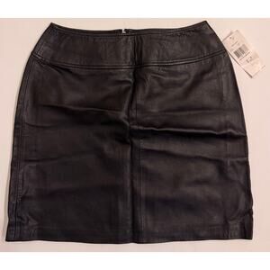 NWT 00s Villager Women's 100% Leather Skirt Black Zip Back Size 12 Lined Short